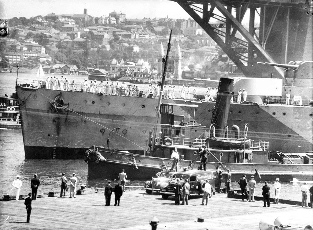 HMAS Sydney naloďování