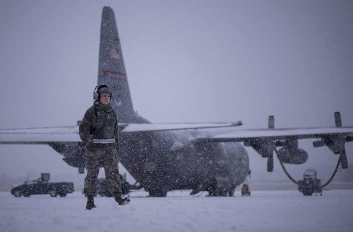 Letoun C-130 v zimě