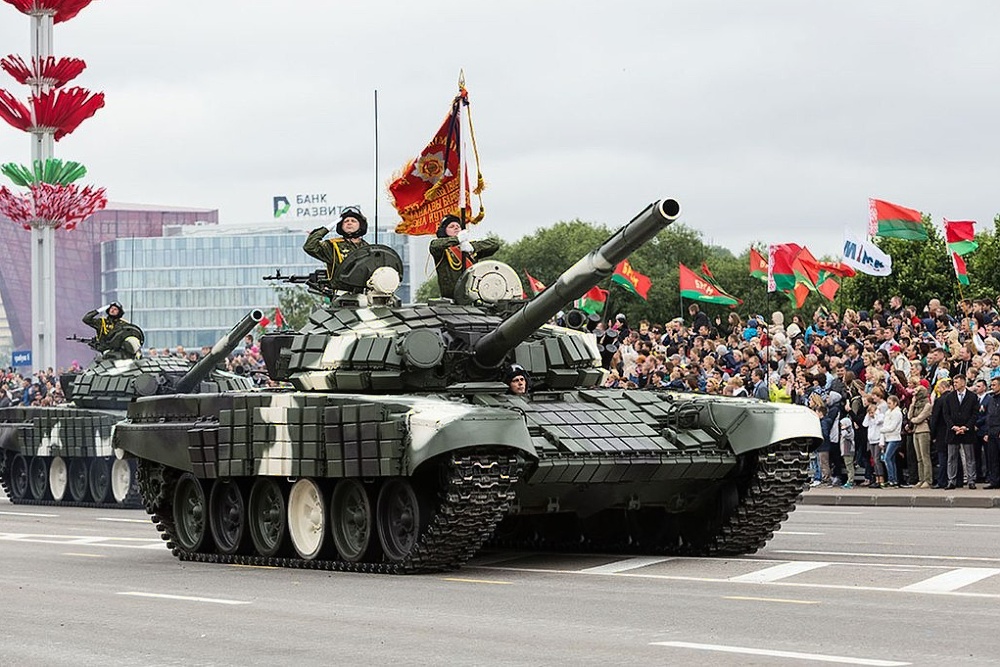 Bělorusko Modernizovalo Tank T-72 | ArmádníZpravodaj.cz