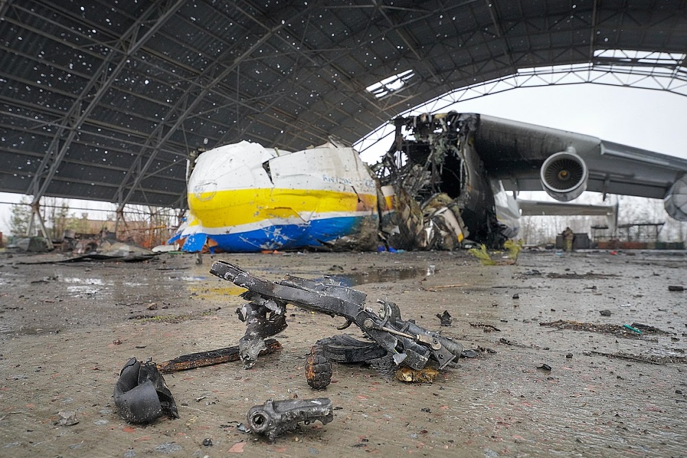 Zničený An-225