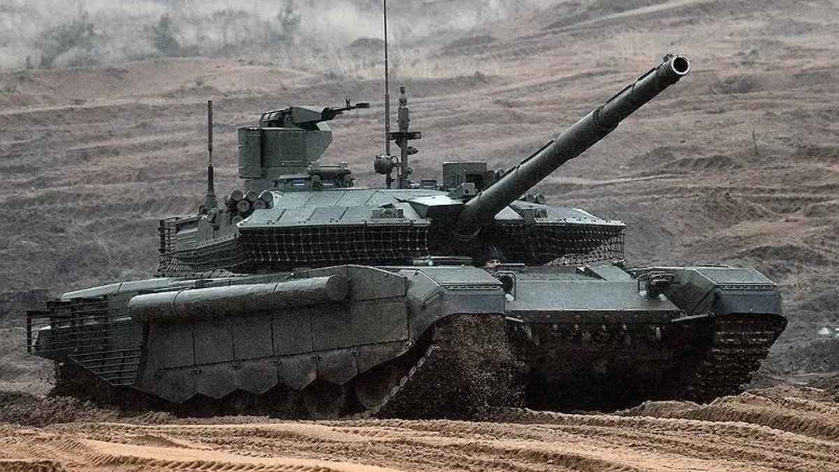 Ruskou kolonu vedl tank T-90M, v útoku padlo 10 obrněnců bez úspěchu