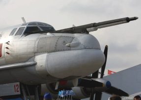 Tupolev Tu-95, ruský bombardér