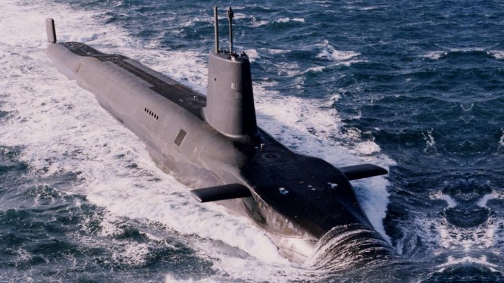 Jaderná ponorka HMS Vanguard Velké Británie