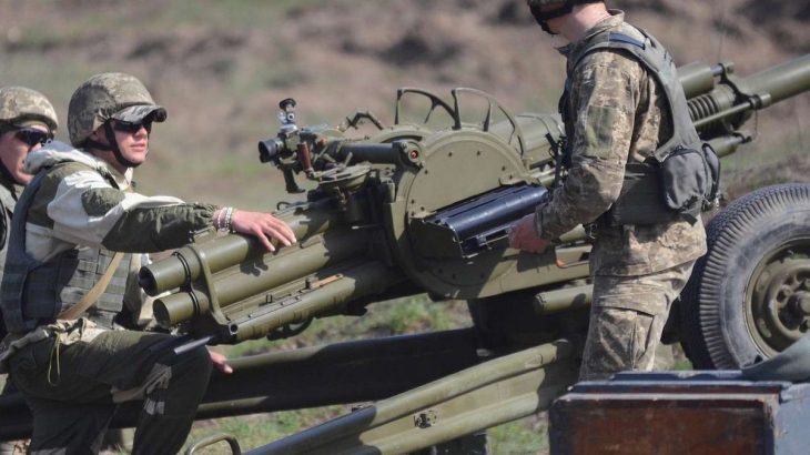 Ukrajinské dělostřelectvo, obsluha děla