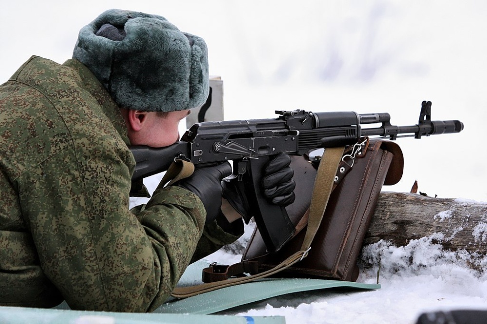 Střelba z AK-74M