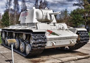 Sovětský tank KV-1