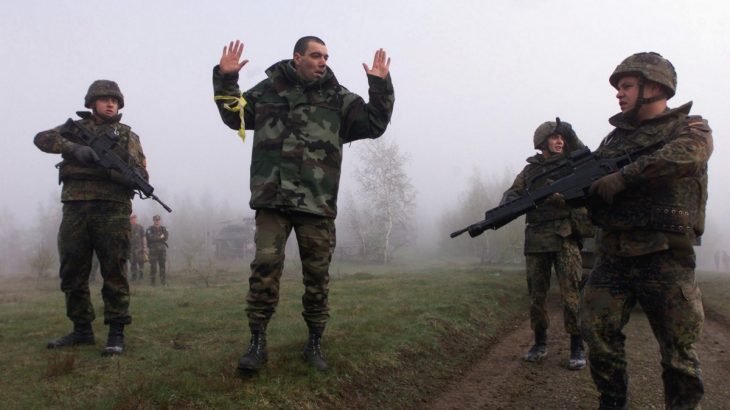 Zajetí ruského vojáka na Ukrajině
