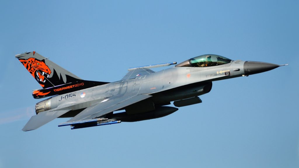 Nizozemský letoun F-16