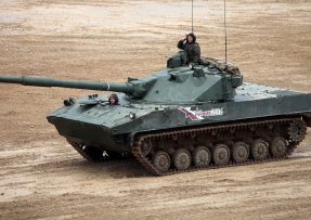 Ruský stíhač tanků Sprut-SMD1