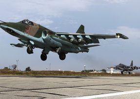 Start dvojice Su-25