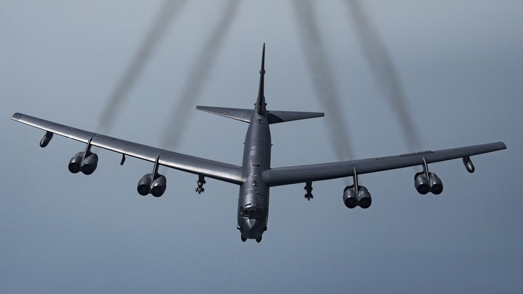 Bombardér B-52H Stratofortress