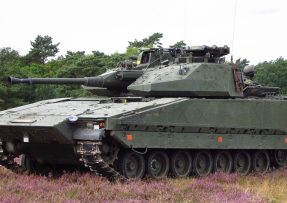 Švédské bojové vozidlo pěchoty CV-90