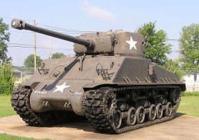 Americký tank M4A3 Sherman