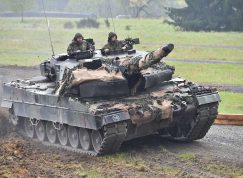 Německý tank Leopard 2A6