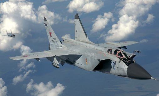 Dvojice letounů MiG-31