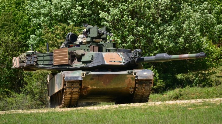 Americký tank M1A2 Abrams