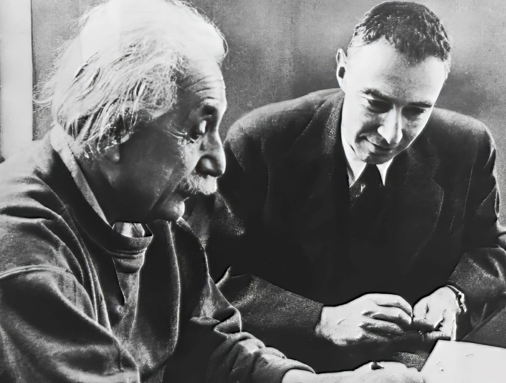 Oppenheimer a Einstein