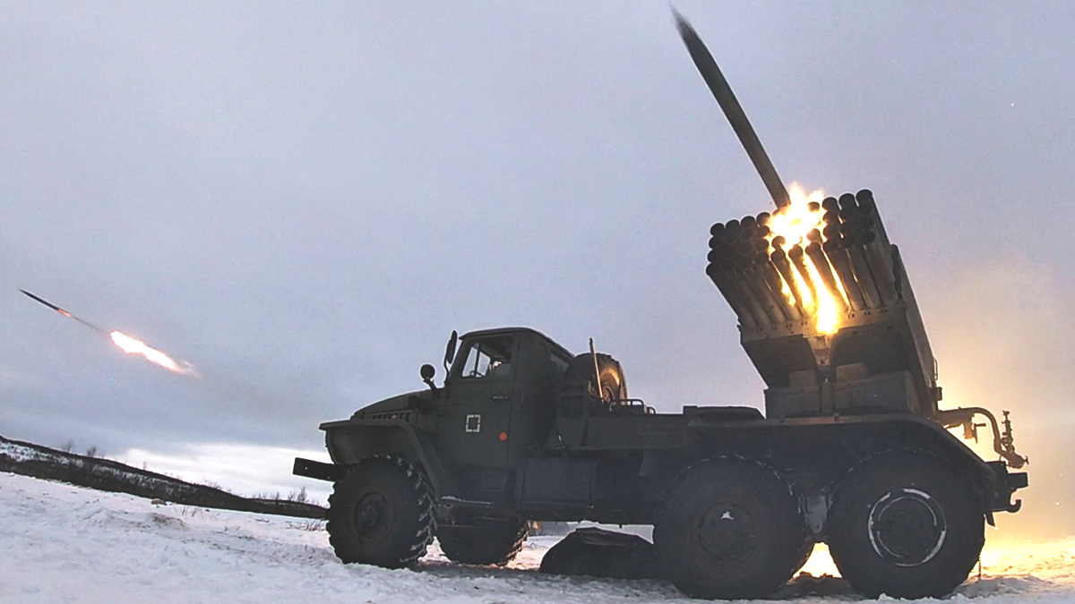 Video: když se dvojice ruských BM-21 Grad nehýbe, stačí na její zničení jenom několik vteřin