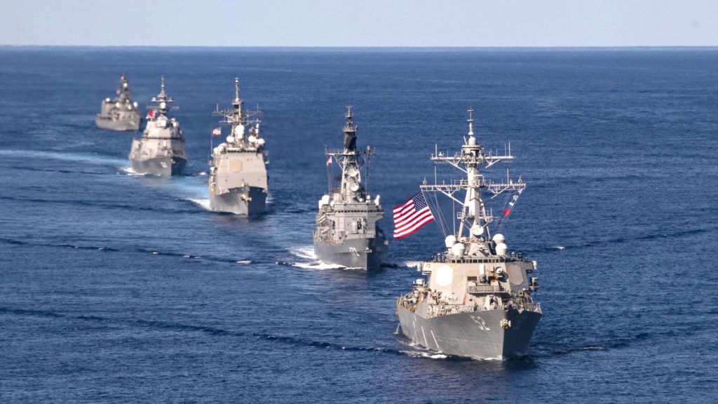 Cvičení amerického a japonského námořnictva