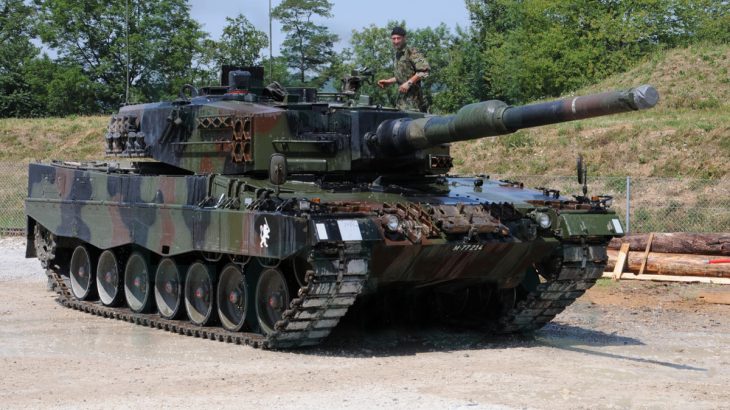 Leopard 2A4 je i ve výzbroji Švýcarska