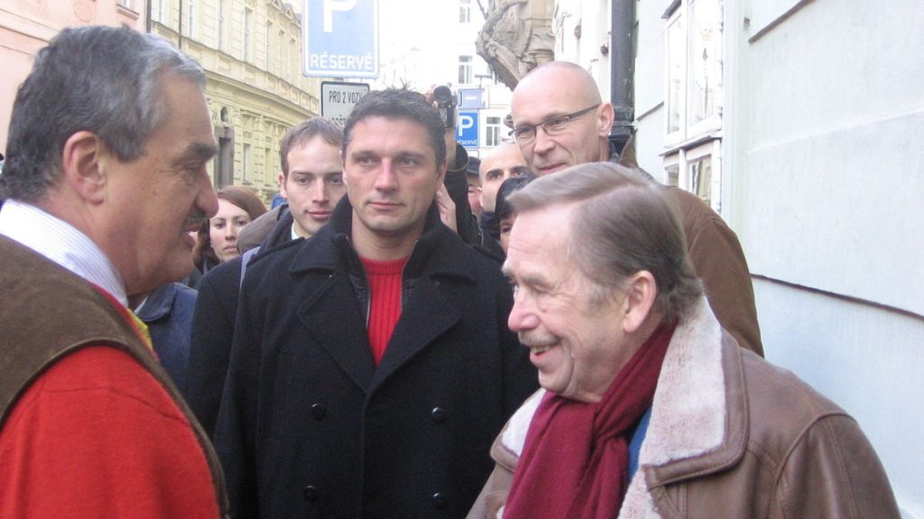Karel Schwarzenberg s prezidentem Václavem Havlem