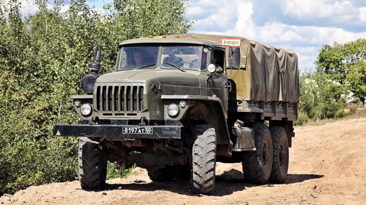 Ruský nákladní vůz Ural-4320