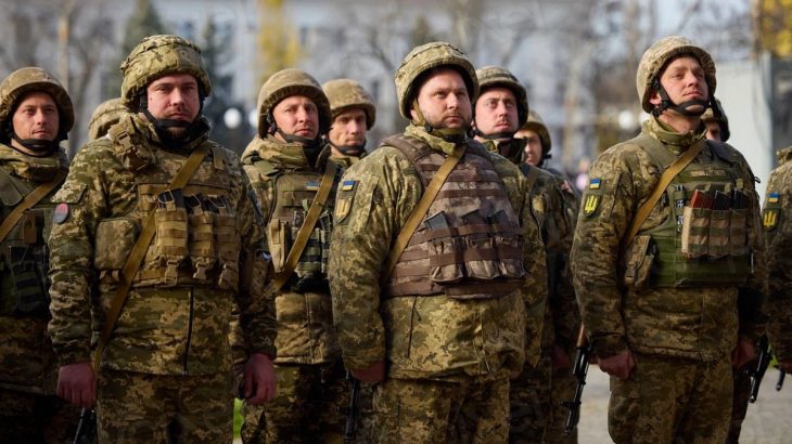 Ukrajinští vojáci při nástupu