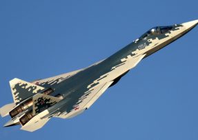 Letoun Su-57 Felon