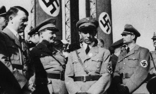 Nacisté s Adolfem Hitlerem