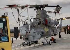 AH-1Z Viper po příletu do ČR