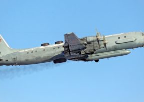 Letoun Il-20 při startu