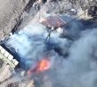 Dronem zničený MT-LB s klecovou nástavbou