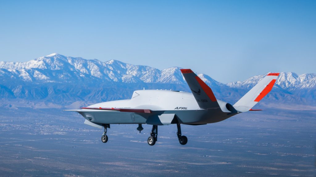 První let dronu XQ-67A