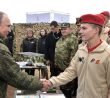 Vladimir Putin se členy Junarmije