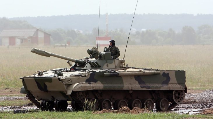 Vozidlo BMP-3 v terénu