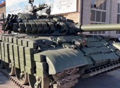 Tank T-62MV dostal reaktivní pancéřování