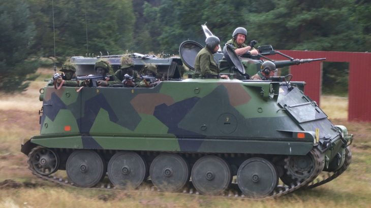 Švédské vozidlo Pansarbandvagn 302