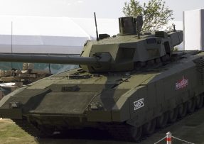 T-14 Armata na výstavě