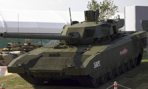 T-14 Armata na výstavě