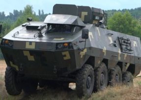 Ukrajinský BTR-60 Chorunžij