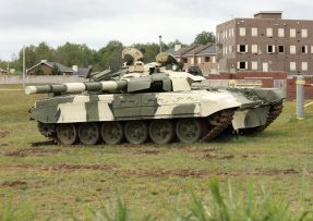 Tank T-72AG