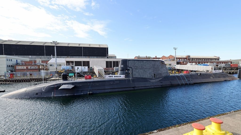 Ponorka přídy Astute HMS Anson