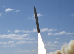 Test hypersonické zbraně LRHW zvané Dark Eagle