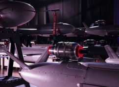 Ukrajinský kříženec mezi střelou a dronem Peklo má proudový motor