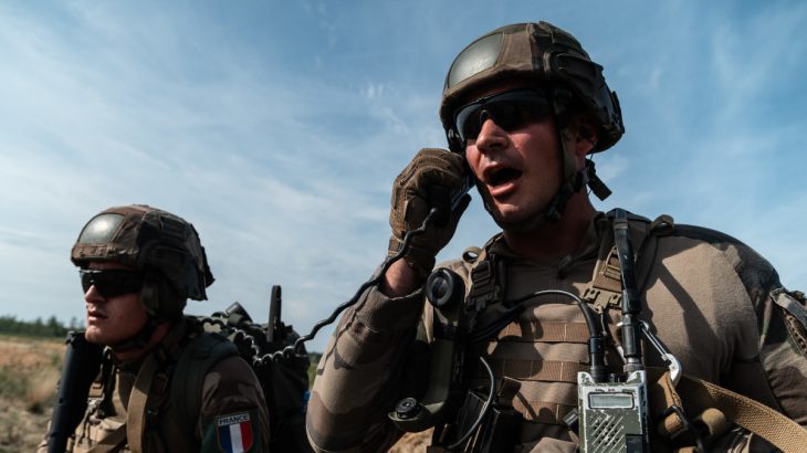 Francouzští vojáci na cvičení