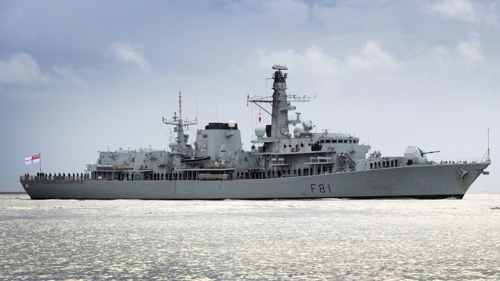 Britská fregata HMS Sutherland