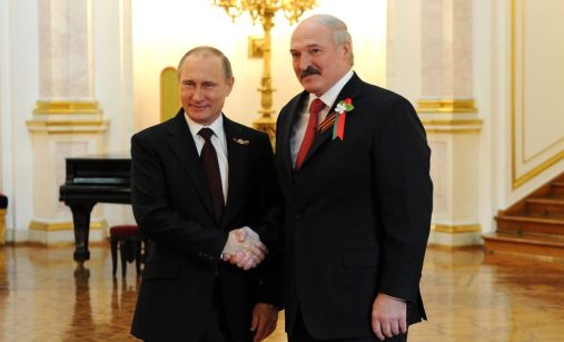 Alexander Lukašenko je blízký spojenec Vladimira Putina
