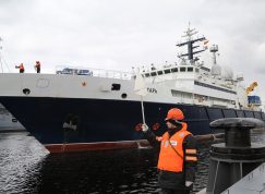 Ruská špionážní loď Yantar