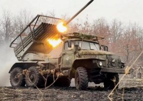 Raketomet BM-21 Grad ruské armády
