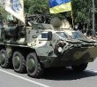 Transportér BTR-4 na přehlídce
